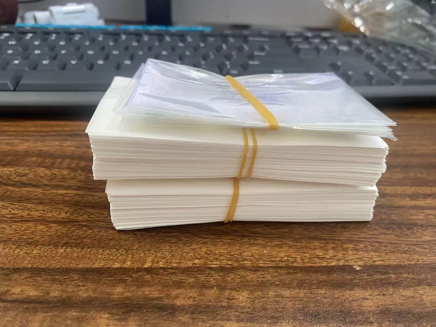 JOJO Pac होलोग्राम क्रेडिट कार्ड स्टिकर पाकिस्तानला पाठवले