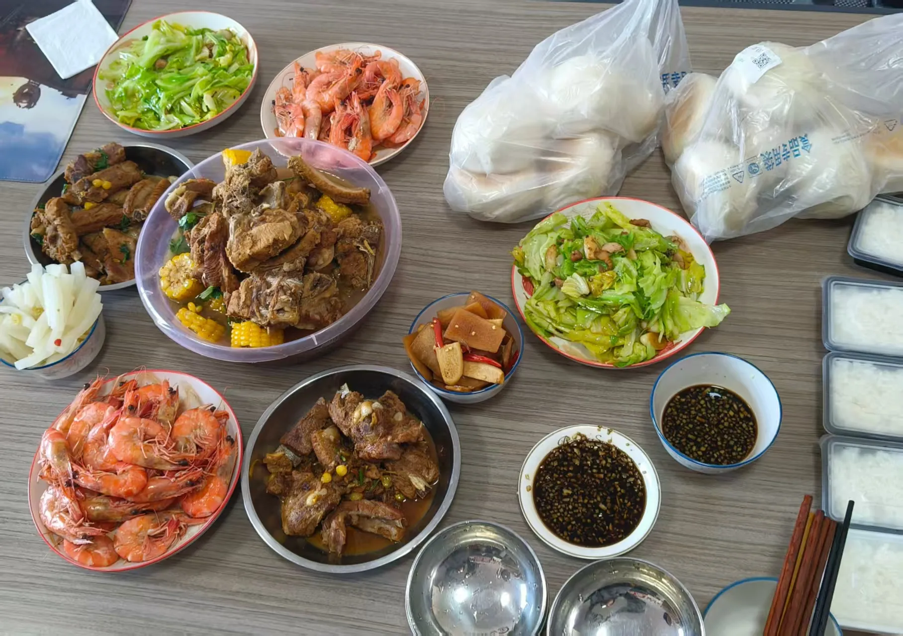 JOJO पॅक स्वादिष्ट लंच डे